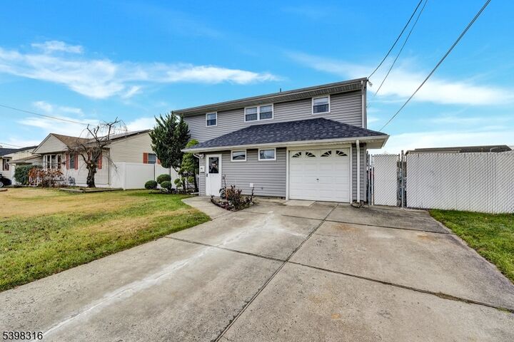 Property Photo:  85 Whitman St  NJ 07008 