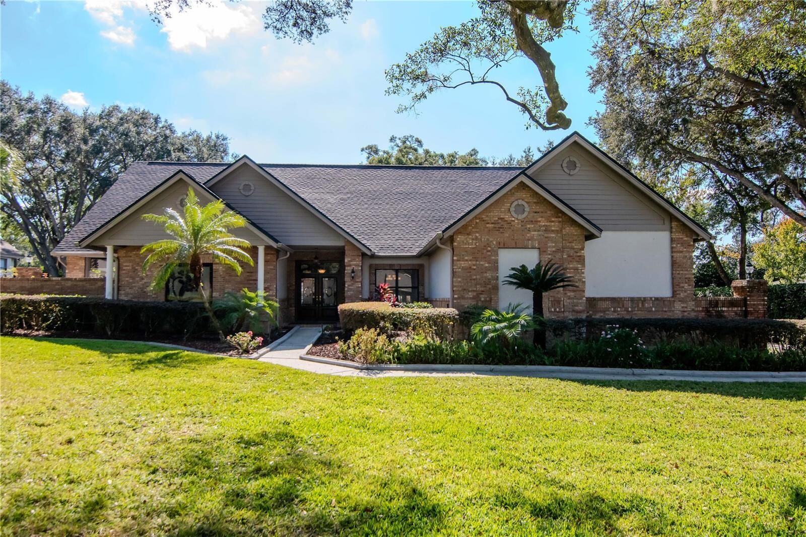 Property Photo:  4511 Country Gate Court  FL 33594 