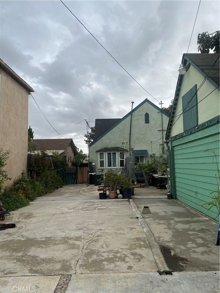 Property Photo: 8453 Cypress CA 90280