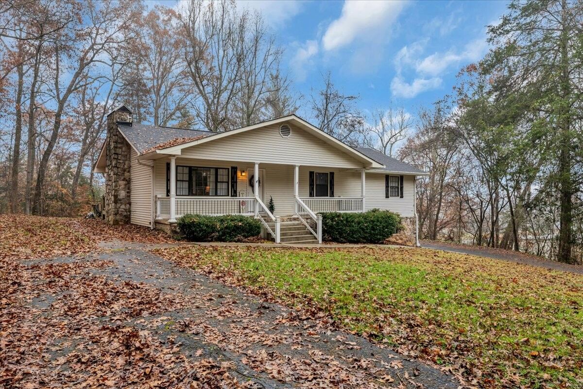 Property Photo: 831 Osceola Dr TN 37397
