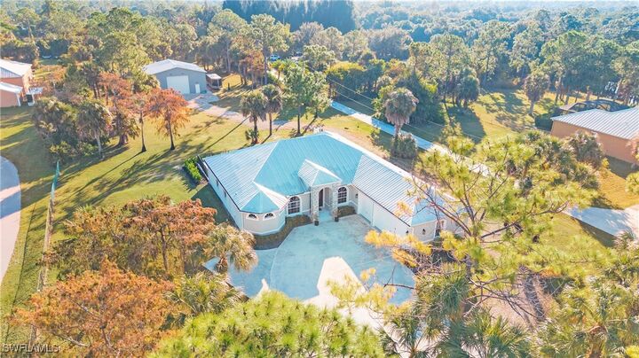 Property Photo:  770 17th Street SW  FL 34117 