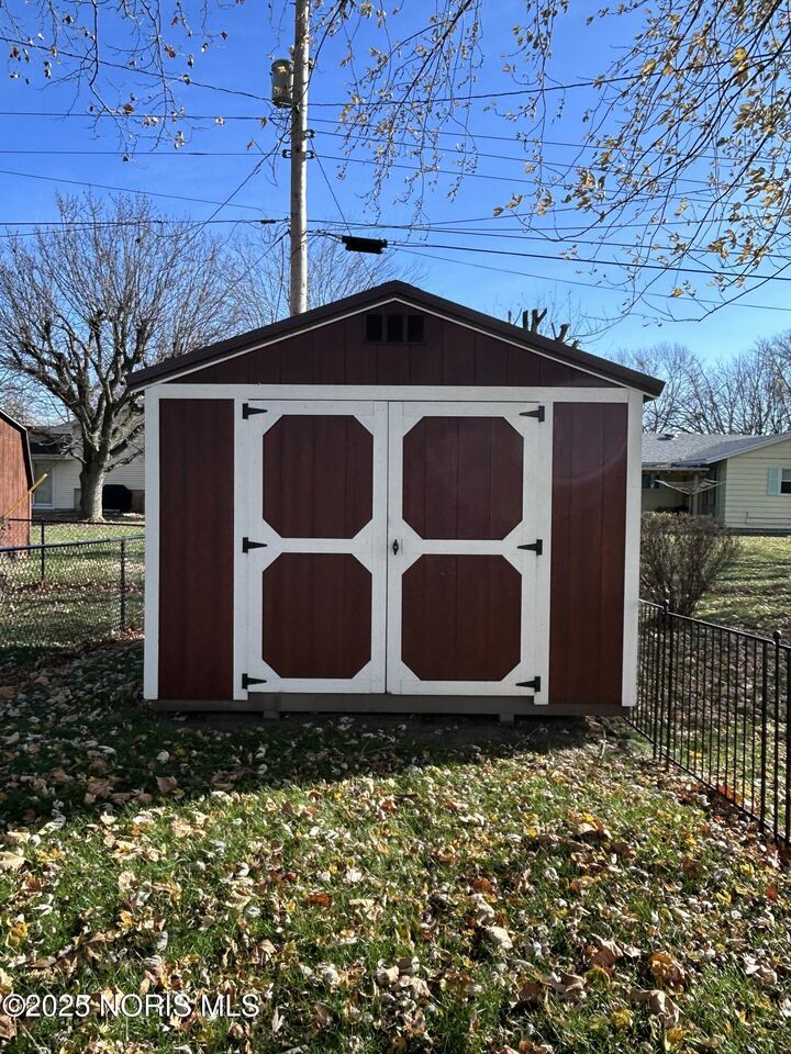 Property Photo:  1641 Cherry Lane  OH 45840 