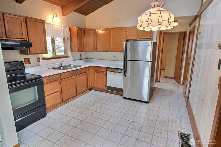 Property Photo:  34714  52nd Avenue S  WA 98001 