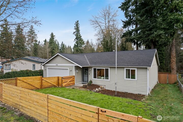 12505  223rd Avenue E  Bonney Lake WA 98391 photo