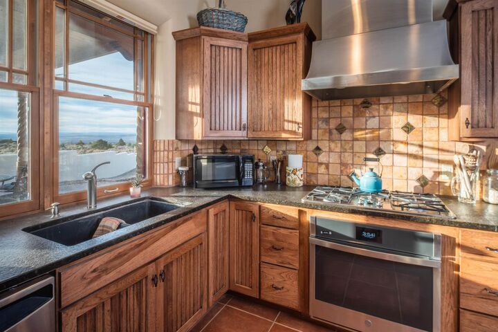 Property Photo: 91 Calle Mirador NM 87557-2740