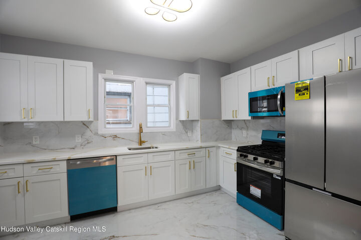 Property Photo: 84 Prospect NY 12401