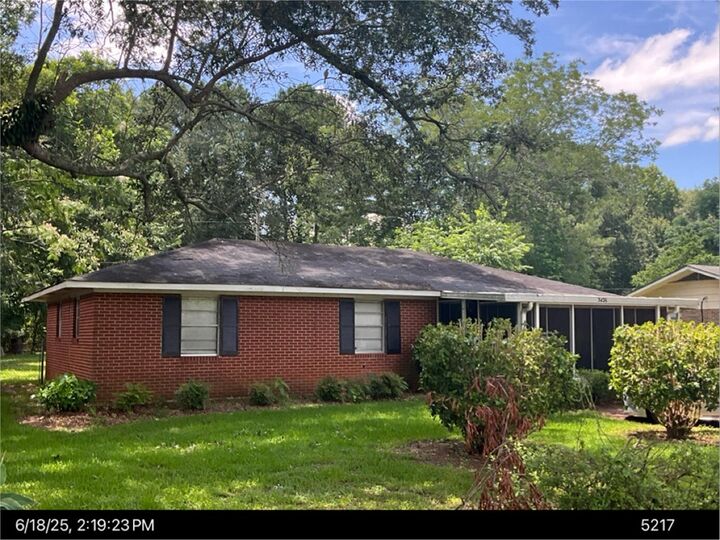 Property Photo:  3425 Aristedes Rd  GA 31705 