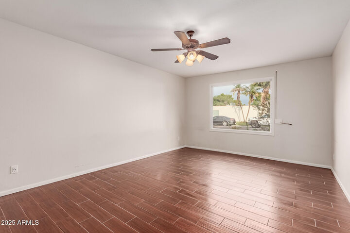 Property Photo:  2612 S Azalea Drive  AZ 85282 