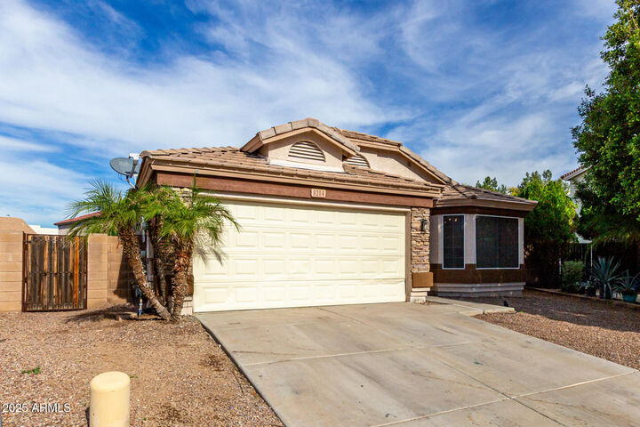 Property Photo: 8214 W Lumbee Street AZ 85043