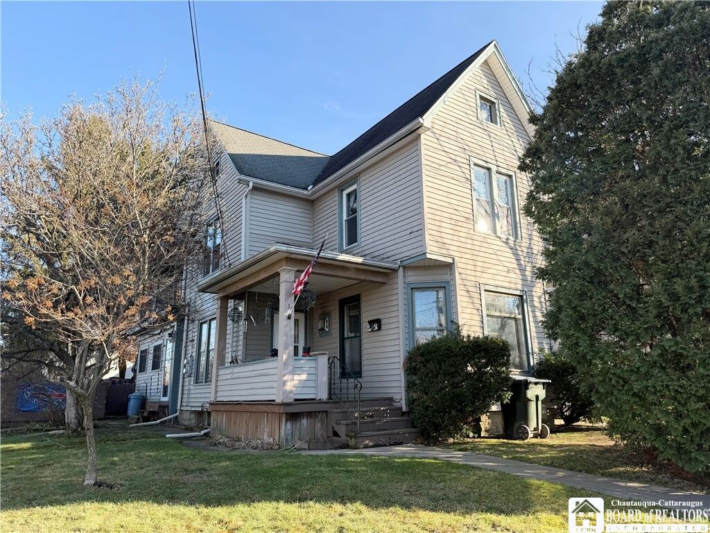 Property Photo:  139 Park Street  NY 14701 