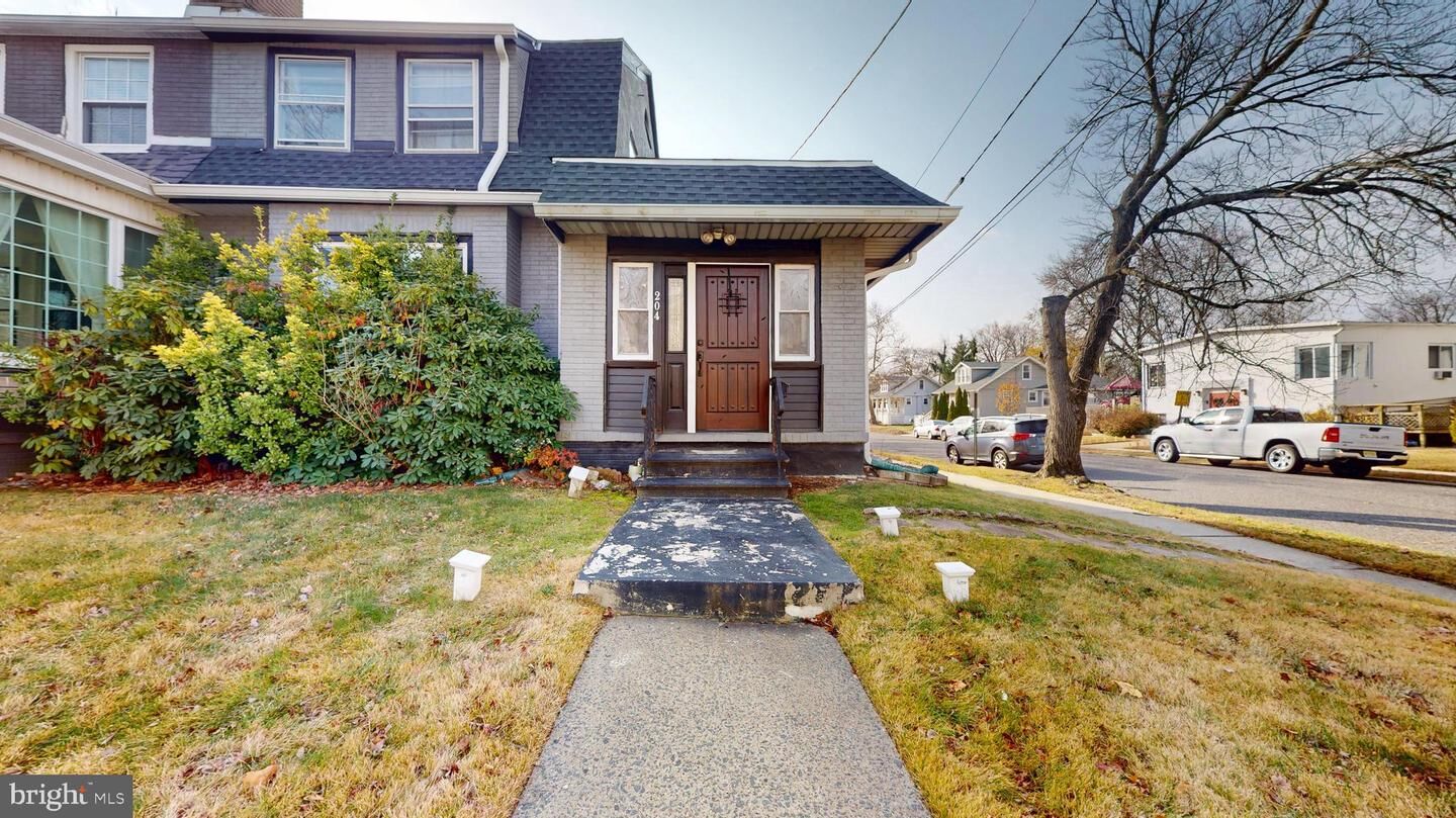 Property Photo:  204 Haddon Avenue  NJ 08108 