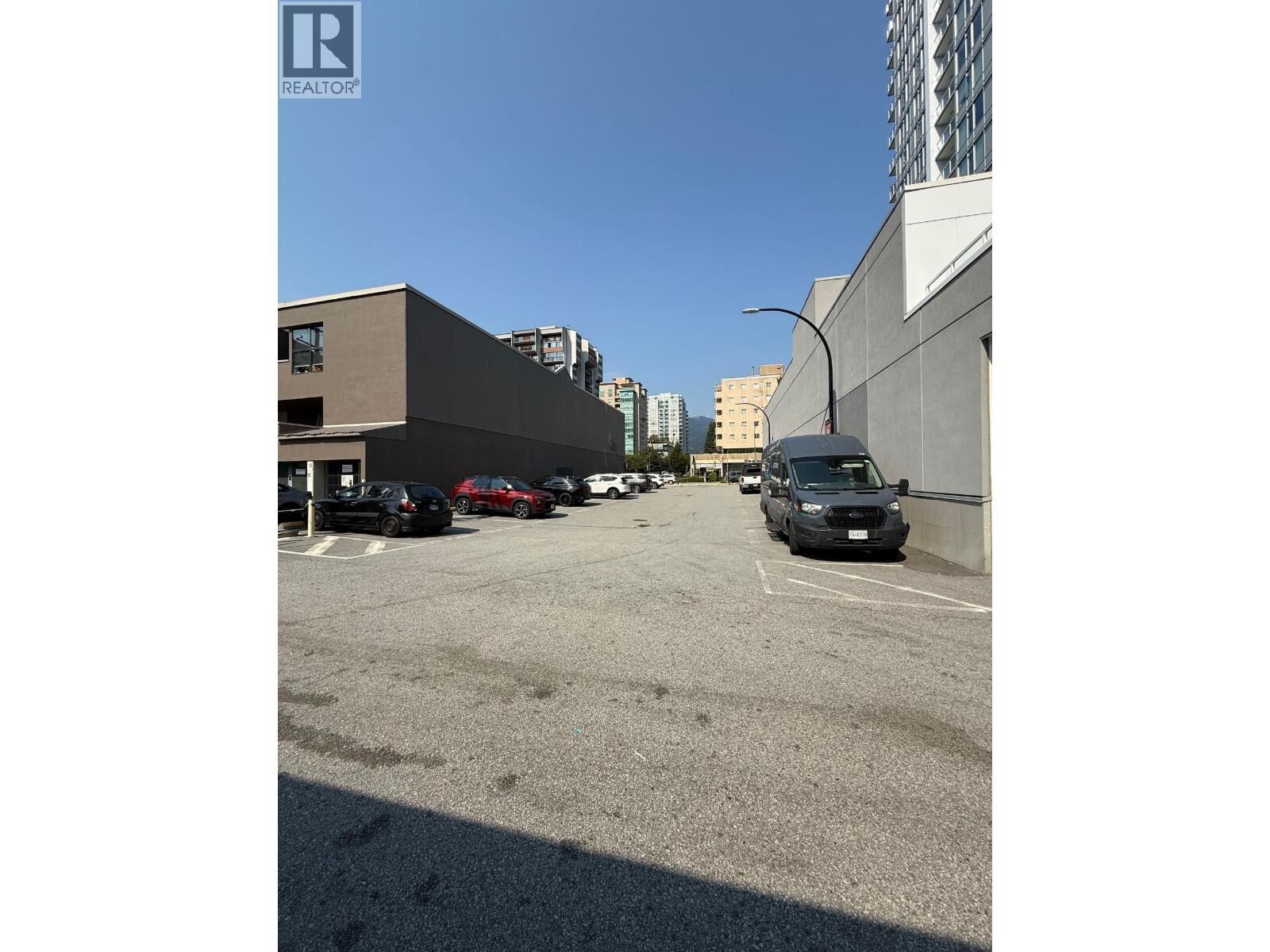 Photo de la propriété: 137 East 15th Street BC V7L 2P7