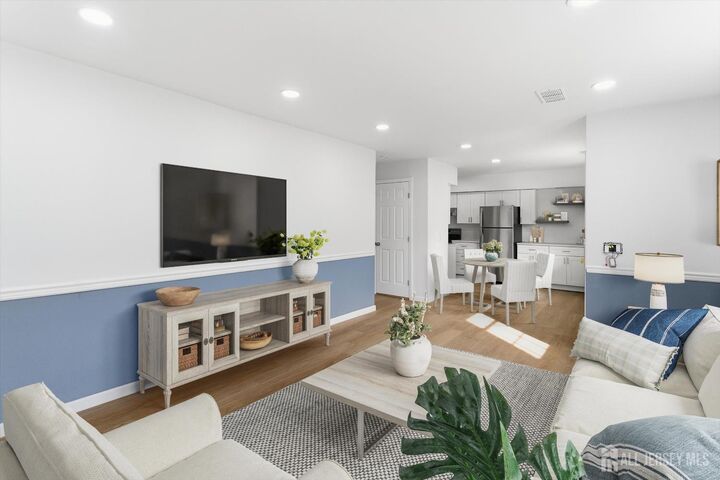 Property Photo:  4 Hawaii Court B  NJ 07747 