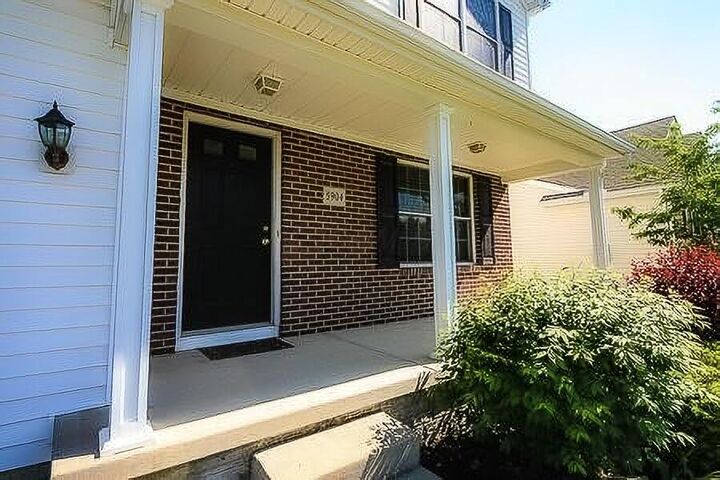 Property Photo: 5904 Winebrook Drive OH 43081