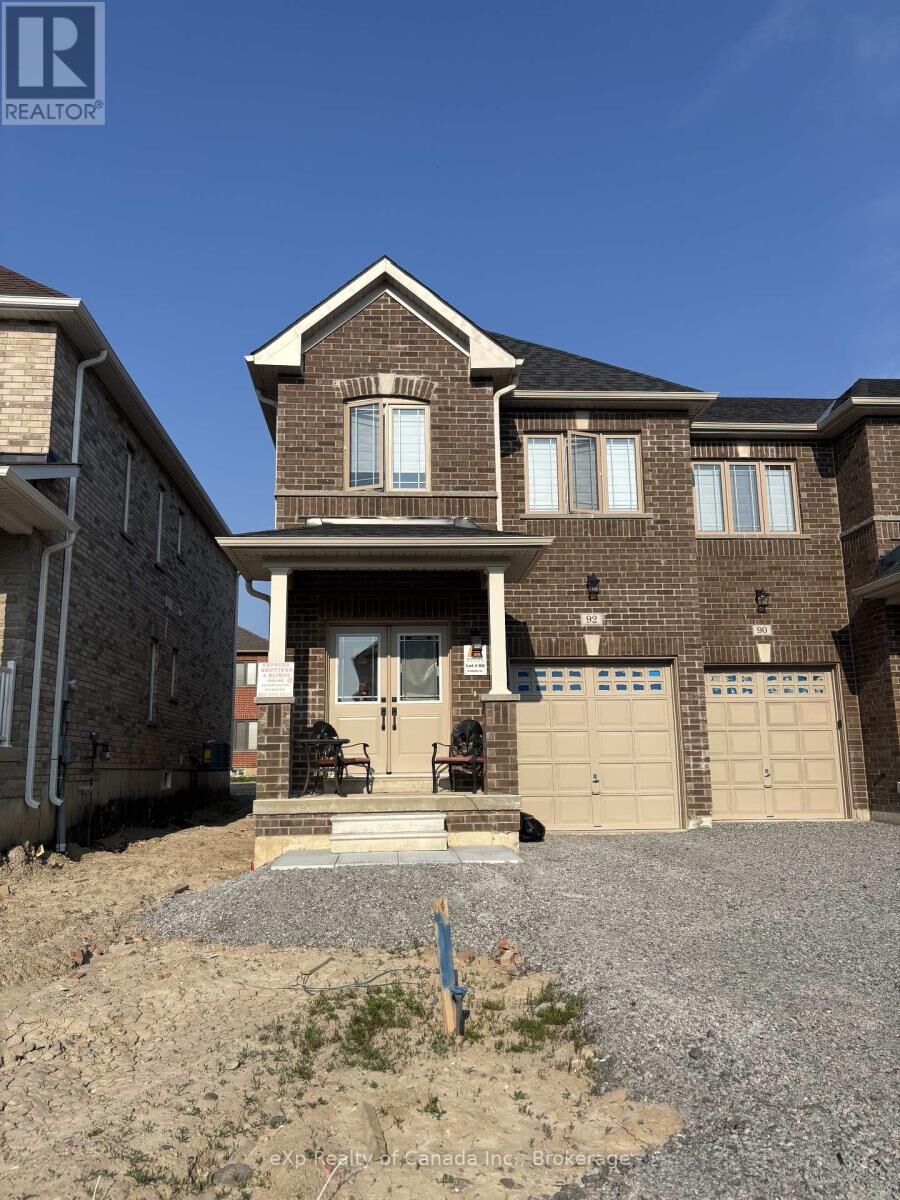 Property Photo:  92 Baker Street  ON L2V 0N1 