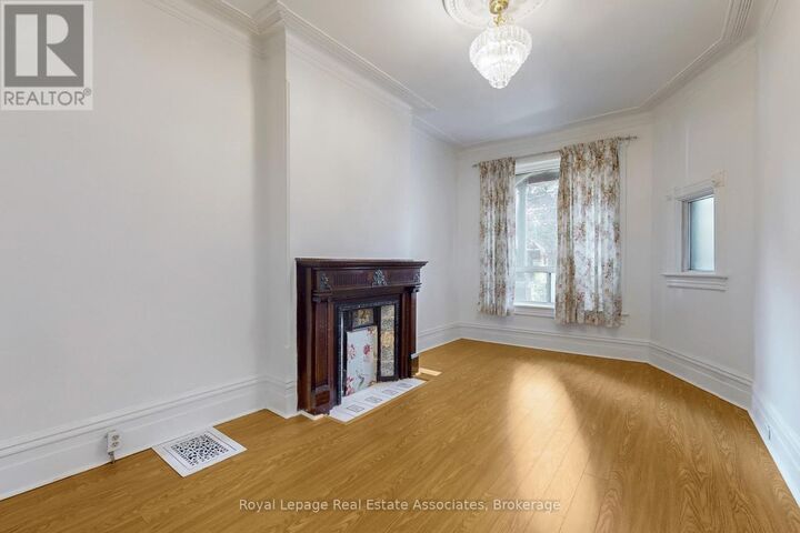 Property Photo: 143 Seaton Street ON M5A 2T2
