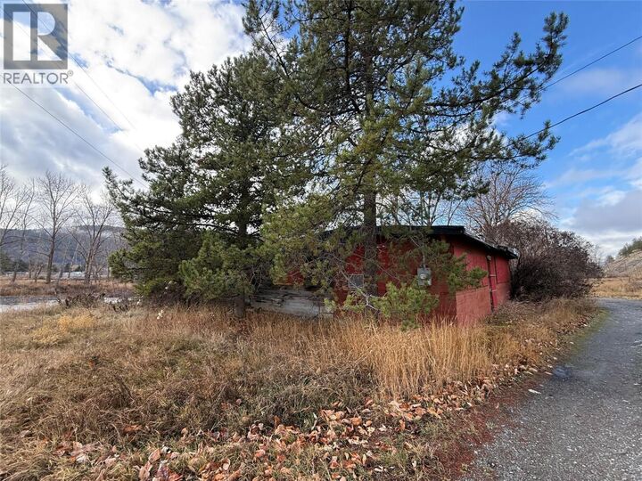 Property Photo: 1100 Nicola Avenue BC V1K 1K6