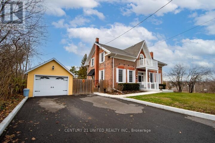 Property Photo:  33 Bridge Street South  ON K0L 1Y0 