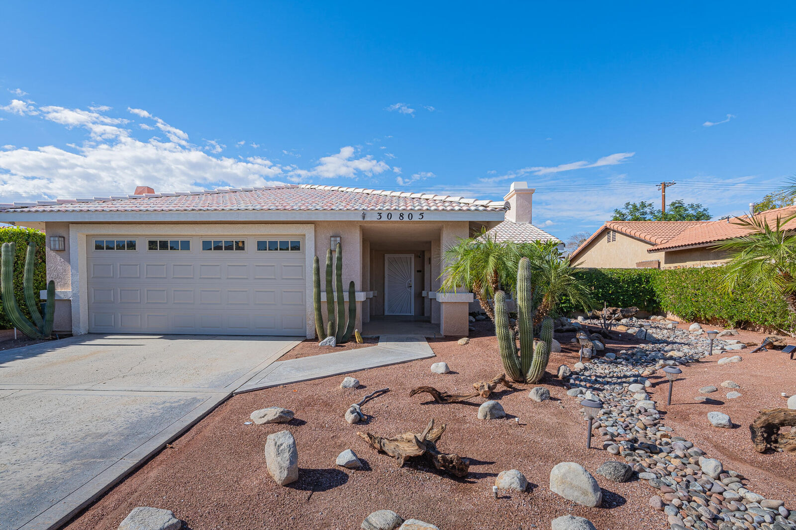 Property Photo:  30805 Avenida Alvera  CA 92234 
