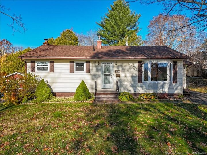 Property Photo:  102 Winter Street  NB E3A 1X5 