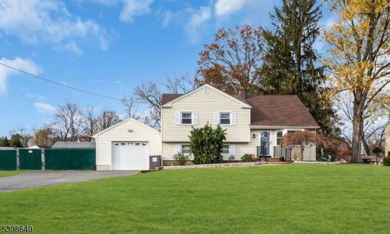 Property Photo: 6 Gail Rd NJ 08844