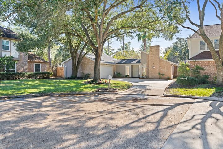 Property Photo:  1422 Crossfield Drive  TX 77450 