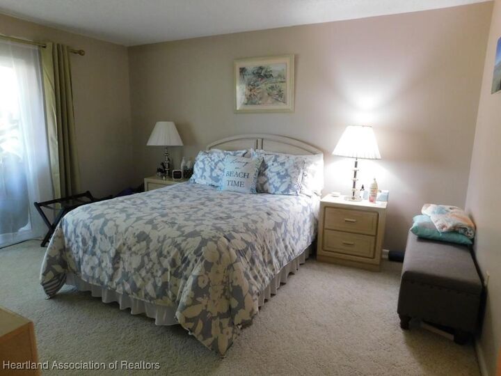 Property Photo:  3835 Edgewater Drive  FL 33872 