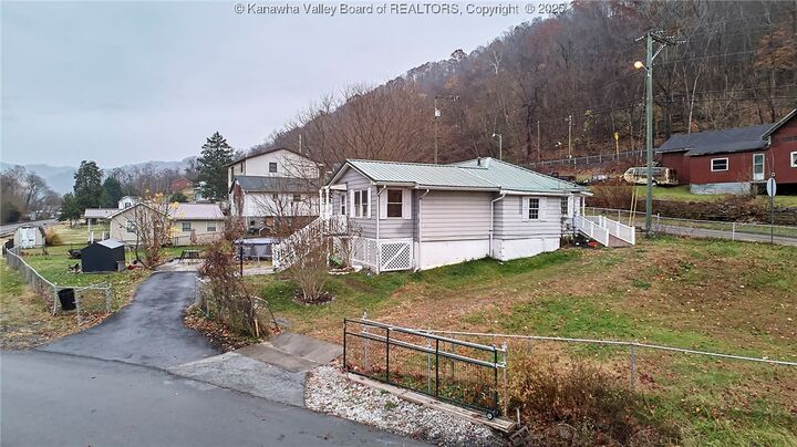 Property Photo: 16298 Deepwater Mountain Road WV 25057