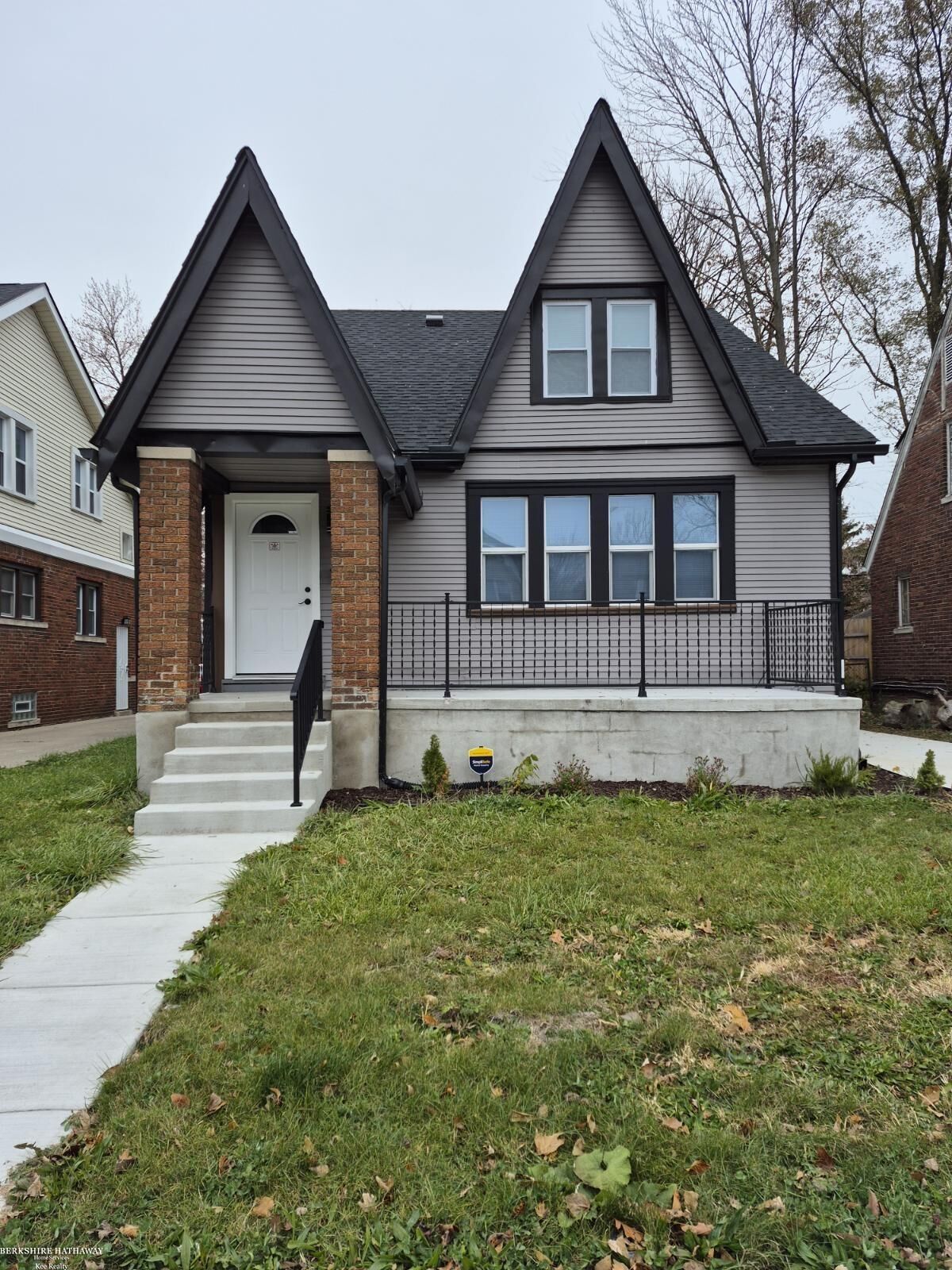 Property Photo:  4394 Devonshire Road  MI 48224 