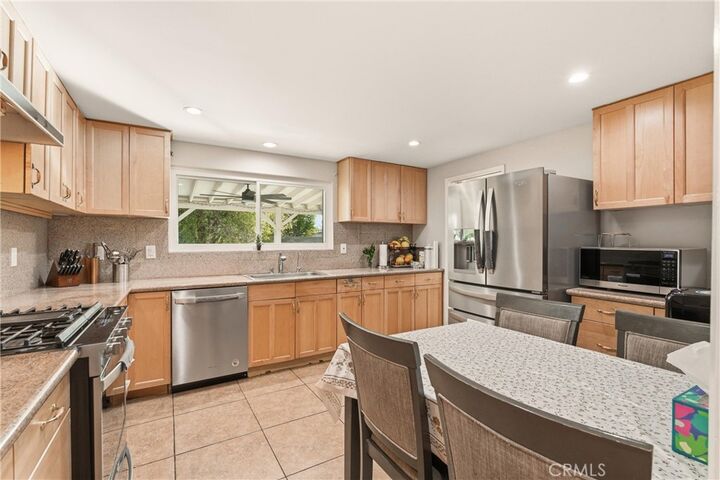 Property Photo:  20442 Runnymede  CA 91306 