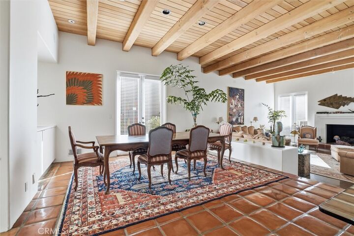 Property Photo:  860 Skyline Drive  CA 93405 