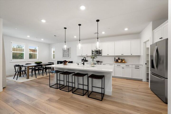 Property Photo:  280 Vectra Court  CA 95747 