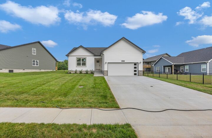 Property Photo:  199 Donegal Dr  TN 37042 