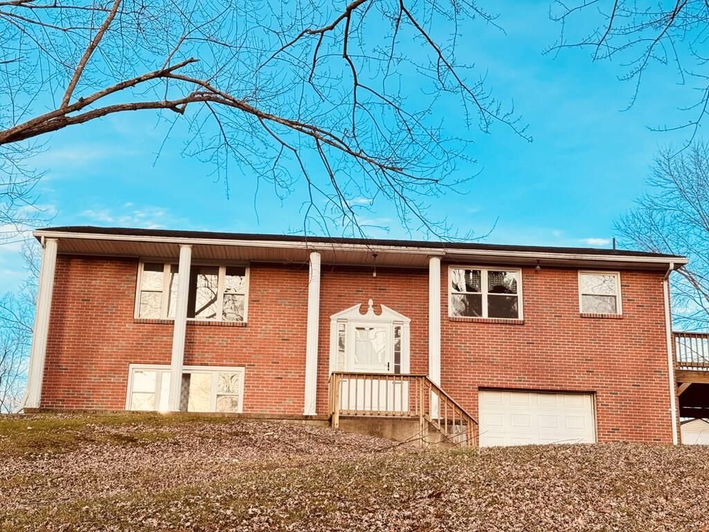 Property Photo:  81 Parsonage Rd  PA 18848 