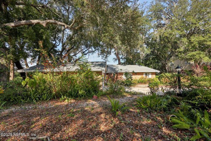 Property Photo:  5709 St Isabel Drive  FL 32277 
