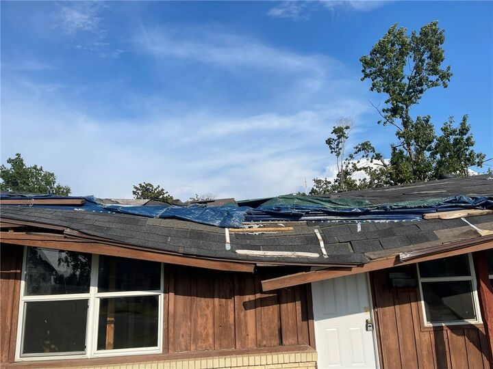 Property Photo:  917 S 15th Street  AR 72758 