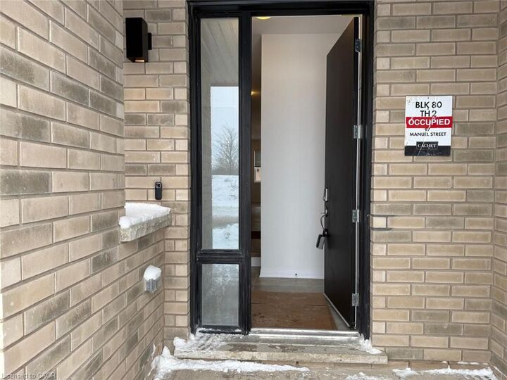 Photo de la propriété:  97 Manuel Street  ON N5A 0H4 