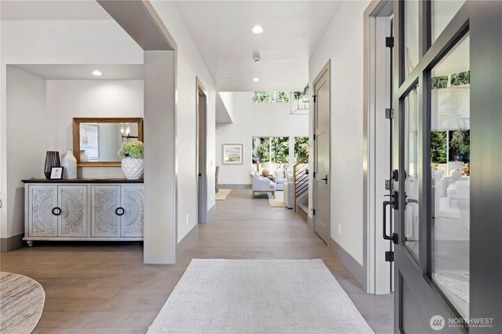 Property Photo:  13320 NE 112th Place  WA 98052 