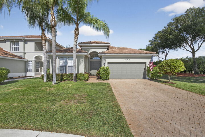 Property Photo: 11061 Laurel Walk Road FL 33449