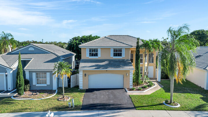 Property Photo:  5216 NW 55th Street  FL 33073 