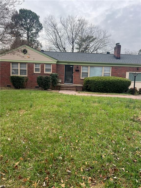 Property Photo: 11 Markham Dr VA 23669