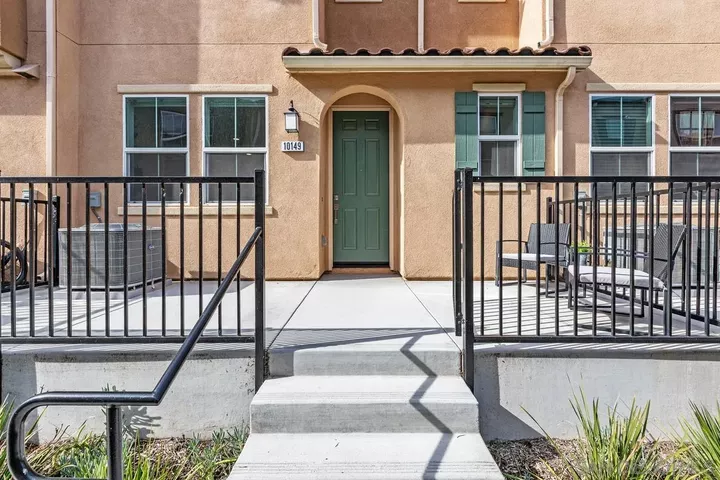 Property Photo:  10149 Graphite Street  CA 91977 