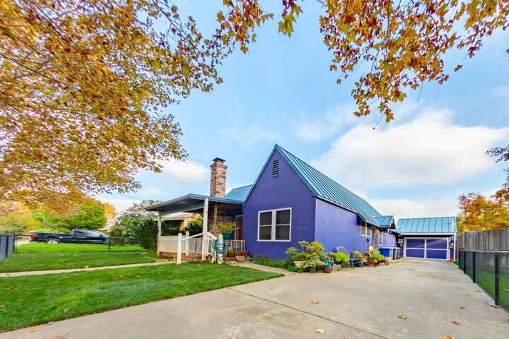 Property Photo:  303 Delta Avenue  CA 95641 
