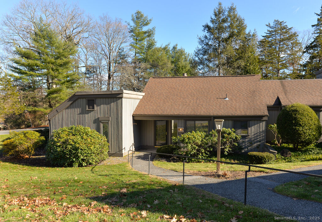 Property Photo:  281 Heritage Village A  CT 06488 