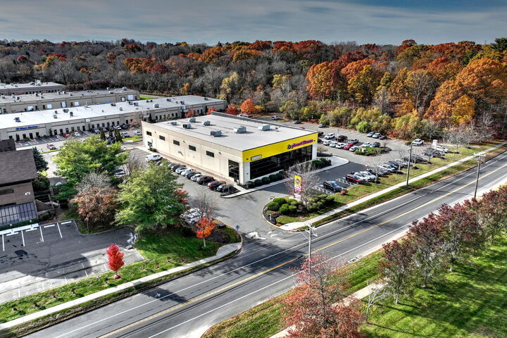 Property Photo: 469 East Main Street CT 06405