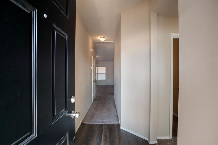 Property Photo: 1822 E Brooke Avenue OK 74075