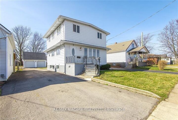 Property Photo: 120 Elizabeth Street ON L3K 2B9