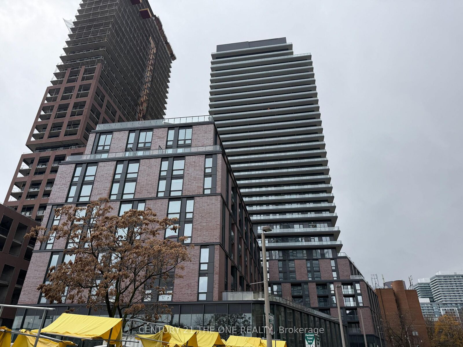 Property Photo:  35 Parliament Street 912  ON M5A 0Z5 