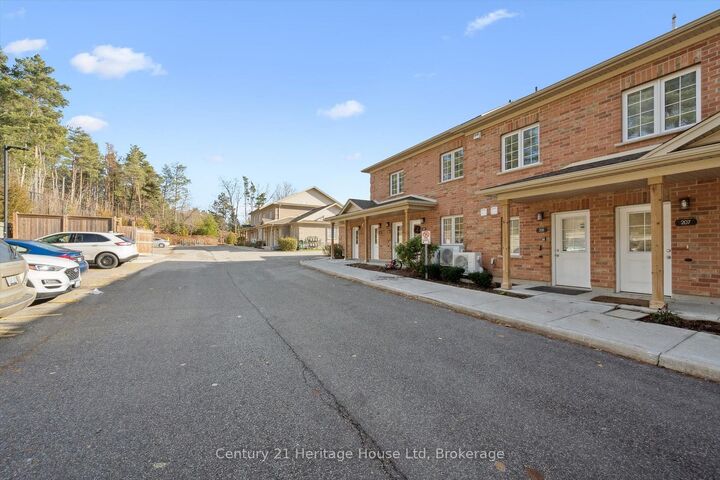 Property Photo: 7 Cityview Drive S 207 ON N1E 0R1