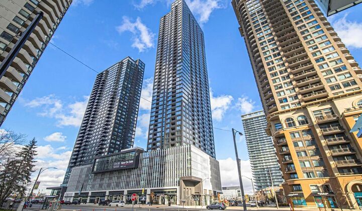 395 Square One Drive 4211  Mississauga ON L5B 0C6 photo